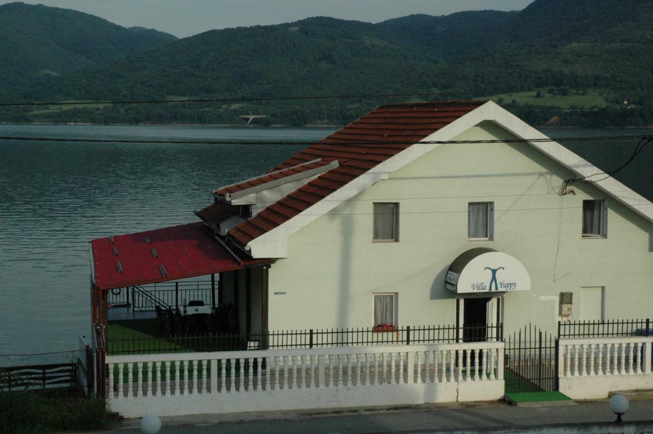 Casa Yuppy Du Appartement Ieşelniţa Buitenkant foto