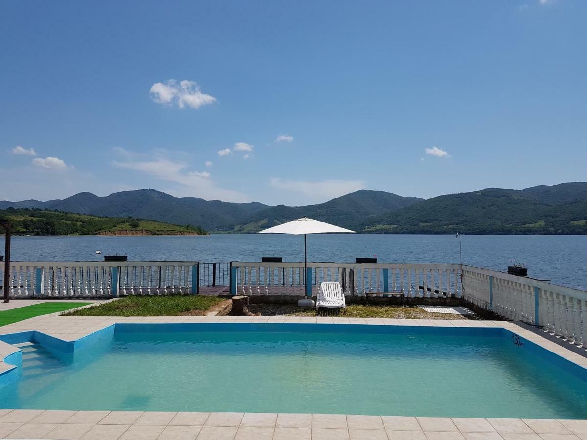 Casa Yuppy Du Appartement Ieşelniţa Buitenkant foto
