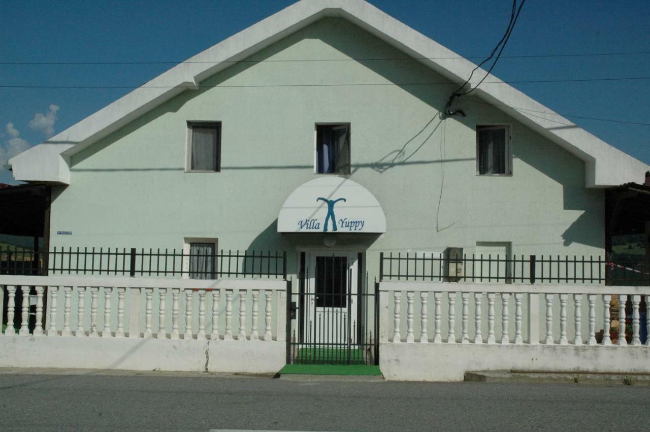 Casa Yuppy Du Appartement Ieşelniţa Buitenkant foto
