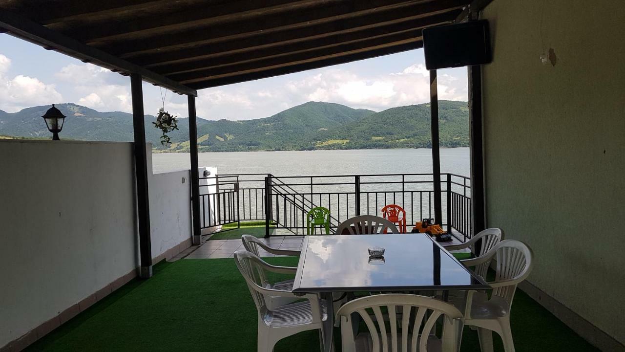 Casa Yuppy Du Appartement Ieşelniţa Buitenkant foto